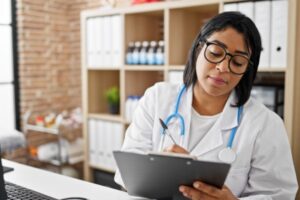Aides à l’installation des professionnels de santé : non au nomadisme médical !