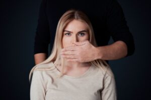 Don pour les victimes de violences : valable pour 2025… et 2024 ?