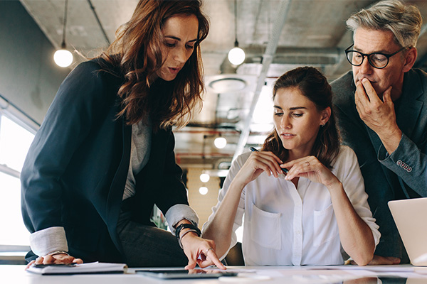 Entreprises en difficultés : le guide des procédures et solutions (mandat ad hoc, conciliation, redressement…)