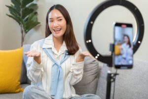 Influence commerciale : le contrat est-il toujours obligatoire ?